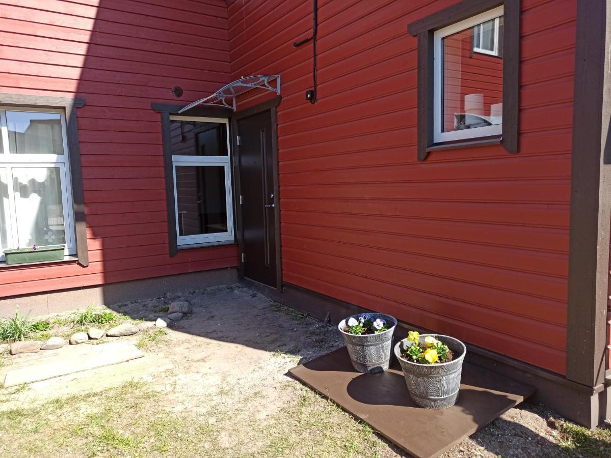 Sand Star Apartment Pärnu Extérieur photo